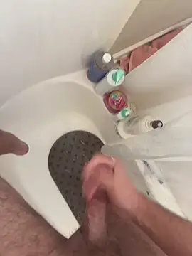 Snapshot of danyh2023 chatting on 11/15/25, 06:04 danyh2023 online show from 11/15/25, 06:04