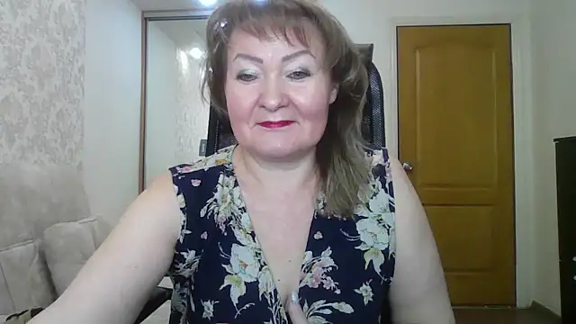 Victoria secrets  online show from 02/12/25, 08:49