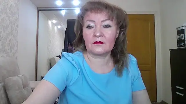 Victoria secrets  online show from 02/17/25, 05:14