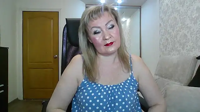 Victoria secrets  online show from 11/24/25, 05:07