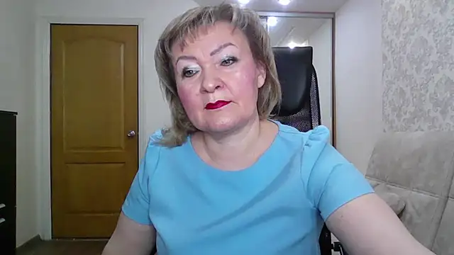 Snapshot of Victoria_secrets_ chatting on 03/03/26, 04:07 Victoria secrets online show from 03/03/26, 04:07