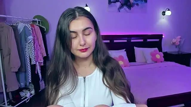 GabriellaMays online show from 02/14/25, 08:10