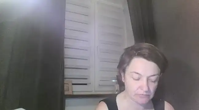 Snapshot of EleanoraMILF chatting on 02/19/25, 07:16 EleanoraMILF online show from 02/19/25, 07:16