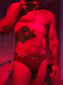 Snapshot of AlexFuck_79 chatting on 04/10/26, 12:16 AlexFuck 79 online show from 04/10/26, 12:16