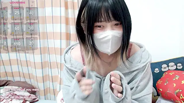 Snapshot of FUYU_rain chatting on 12/03/25, 12:51 FUYU rain online show from 12/03/25, 12:51