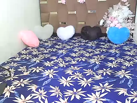 megancatluna online show from 09/27/25, 04:17