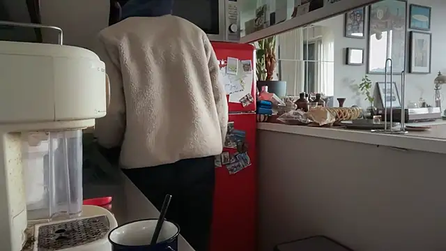 Snapshot of MikymikeBBWD chatting on 11/28/25, 12:52 MikymikeBBWD online show from 11/28/25, 12:52