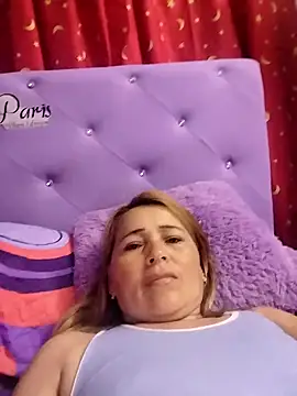 Snapshot of Guardianahot chatting on 02/14/25, 04:26 Guardianahot online show from 02/14/25, 04:26