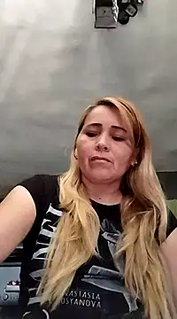 Snapshot of Guardianahot chatting on 02/24/25, 08:25 Guardianahot online show from 02/24/25, 08:25