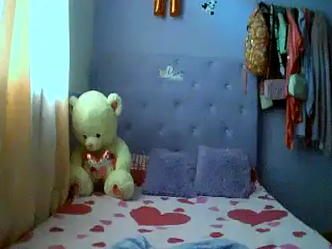 Snapshot of Guardianahot chatting on 03/20/25, 12:53 Guardianahot online show from 03/20/25, 12:53