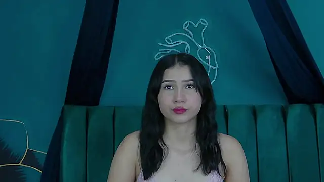 Arii moon online show from 02/19/25, 07:05