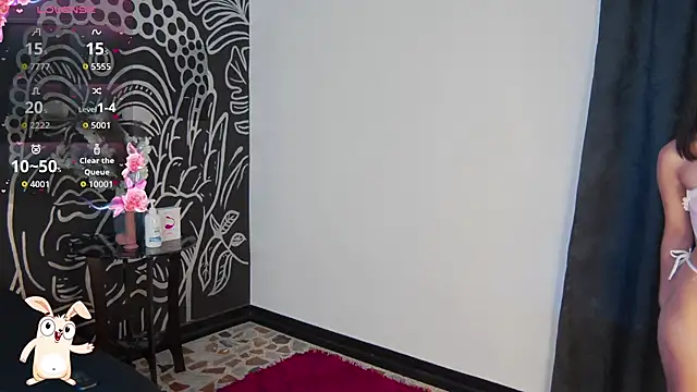 Arii moon online show from 10/22/25, 07:57