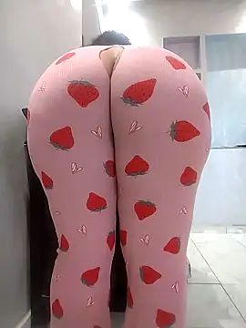 Dalou3a-69 online show from 12/22/25, 12:24