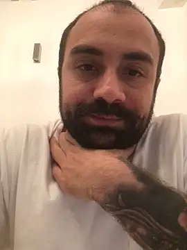 Snapshot of morfeoX chatting on 02/26/25, 06:58 morfeoX online show from 02/26/25, 06:58