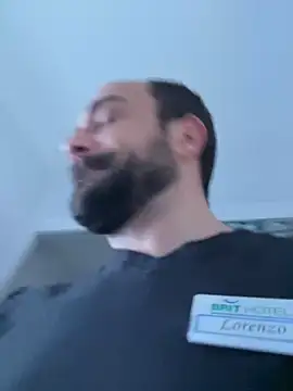 Snapshot of morfeoX chatting on 03/08/25, 01:47 morfeoX online show from 03/08/25, 01:47