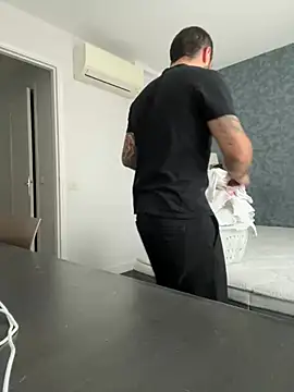 Snapshot of morfeoX chatting on 03/09/25, 01:26 morfeoX online show from 03/09/25, 01:26