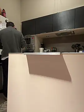 Snapshot of morfeoX chatting on 03/11/25, 06:43 morfeoX online show from 03/11/25, 06:43