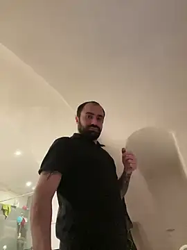 Snapshot of morfeoX chatting on 03/11/25, 08:20 morfeoX online show from 03/11/25, 08:20