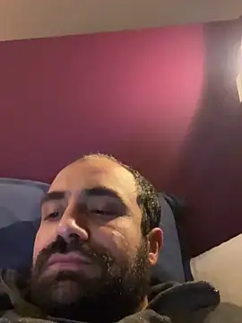 Snapshot of morfeoX chatting on 03/12/25, 07:38 morfeoX online show from 03/12/25, 07:38