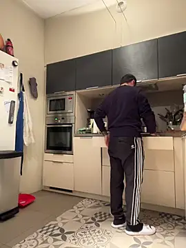 Snapshot of morfeoX chatting on 03/13/25, 04:56 morfeoX online show from 03/13/25, 04:56