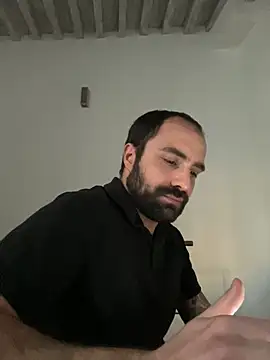 Snapshot of morfeoX chatting on 03/18/25, 05:10 morfeoX online show from 03/18/25, 05:10