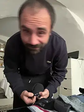 Snapshot of morfeoX chatting on 03/20/25, 04:09 morfeoX online show from 03/20/25, 04:09