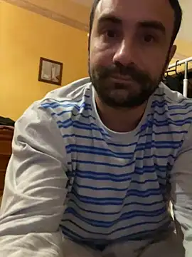 Snapshot of morfeoX chatting on 09/29/25, 07:19 morfeoX online show from 09/29/25, 07:19