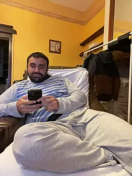 Snapshot of morfeoX chatting on 10/03/25, 07:11 morfeoX online show from 10/03/25, 07:11