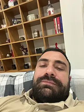 Snapshot of morfeoX chatting on 10/20/25, 07:58 morfeoX online show from 10/20/25, 07:58