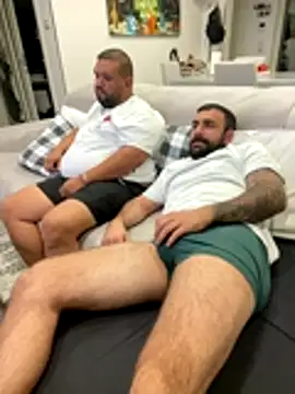 Snapshot of morfeoX chatting on 10/24/25, 10:06 morfeoX online show from 10/24/25, 10:06