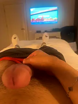 Snapshot of Mamijordi chatting on 10/08/25, 03:09 Mamijordi online show from 10/08/25, 03:09