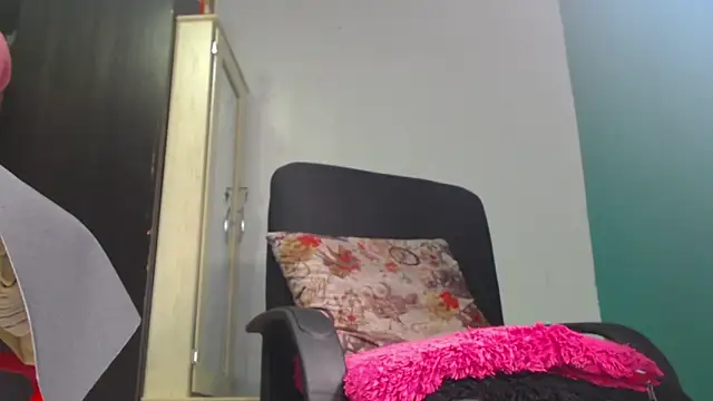 Gaby-sexy online show from 10/16/25, 05:47