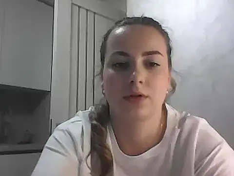 Snapshot of GoddessTenderness chatting on 02/26/25, 08:44 GoddessTenderness online show from 02/26/25, 08:44