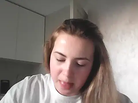 Snapshot of GoddessTenderness chatting on 02/27/25, 03:26 GoddessTenderness online show from 02/27/25, 03:26