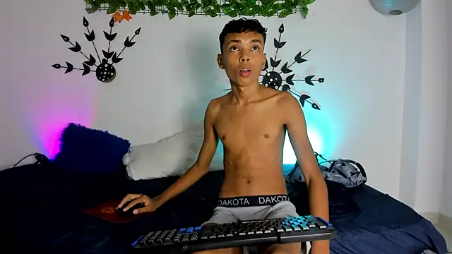 Snapshot of Calvin_Ford chatting on 02/18/25, 01:54 Calvin Ford online show from 02/18/25, 01:54