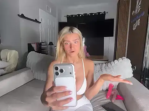 meggsworld online show from 02/24/26, 03:21