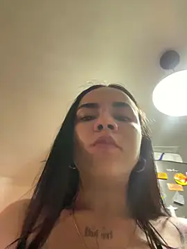 Naatalia online show from 02/18/25, 03:31