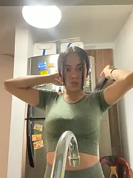 Naatalia online show from 02/18/25, 03:54