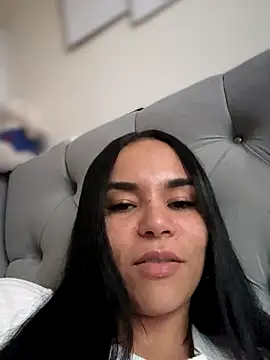 Naatalia online show from 09/27/25, 10:26