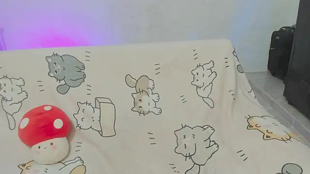 Naoko 7w7 online show from 03/04/26, 01:11