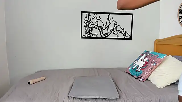 karina-lopez online show from 10/02/25, 02:24