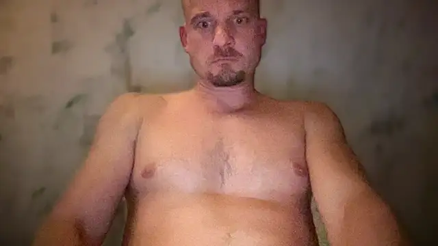Snapshot of Hagener985 chatting on 07/25/26, 12:31 Hagener985 online show from 07/25/26, 12:31