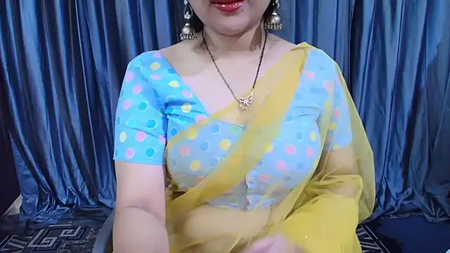 Snapshot of goldiwets chatting on 02/02/26, 03:49 goldiwets online show from 02/02/26, 03:49