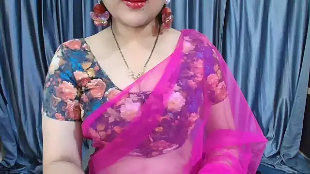 Snapshot of goldiwets chatting on 02/14/26, 04:20 goldiwets online show from 02/14/26, 04:20