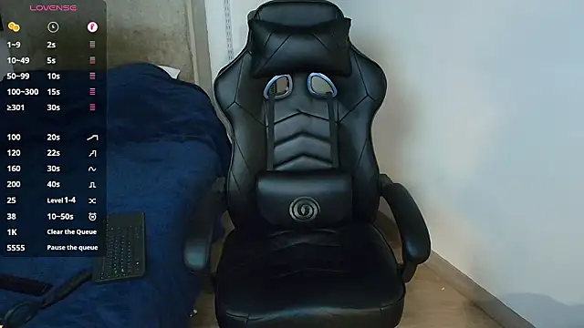 Snapshot of kevin_jef chatting on 03/05/26, 03:35 kevin jef online show from 03/05/26, 03:35