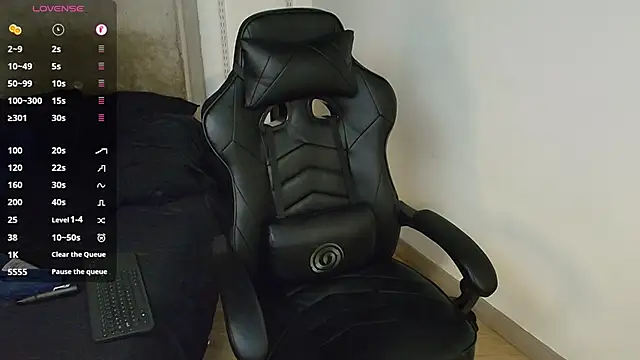 Snapshot of kevin_jef chatting on 03/25/26, 03:29 kevin jef online show from 03/25/26, 03:29