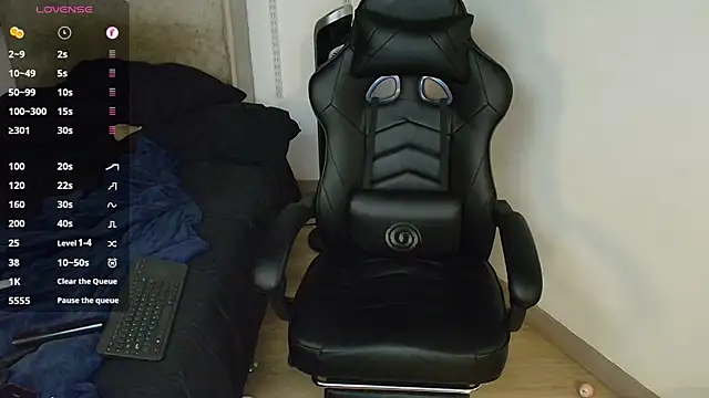 Snapshot of kevin_jef chatting on 03/31/26, 03:23 kevin jef online show from 03/31/26, 03:23