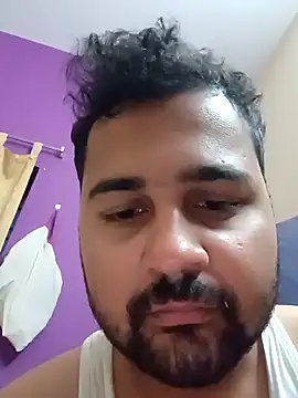 Snapshot of susthovai chatting on 03/22/26, 12:03 susthovai online show from 03/22/26, 12:03