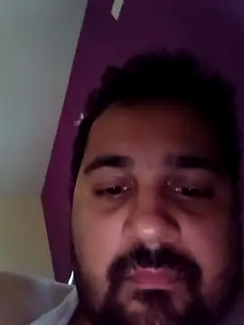 Snapshot of susthovai chatting on 04/22/26, 11:45 susthovai online show from 04/22/26, 11:45