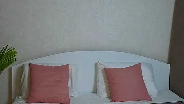 Snapshot of VictoriaPass chatting on 09/16/25, 07:59 VictoriaPass online show from 09/16/25, 07:59